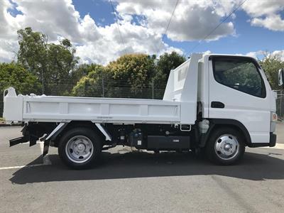 2019 Mitsubishi Canter - Thumbnail