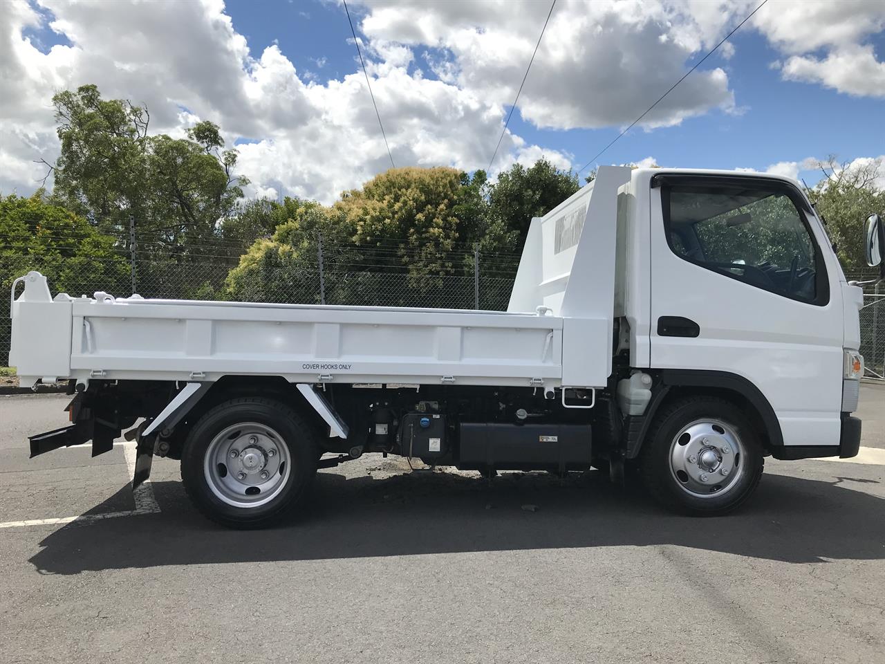 2019 Mitsubishi Canter