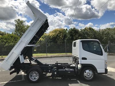 2019 Mitsubishi Canter - Thumbnail