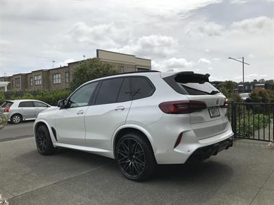 2021 BMW X5 - Thumbnail