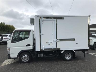 2016 Mitsubishi Canter