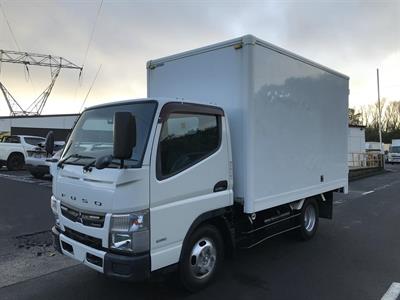 2014 Mitsubishi Canter