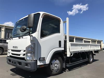 2016 Isuzu Elf