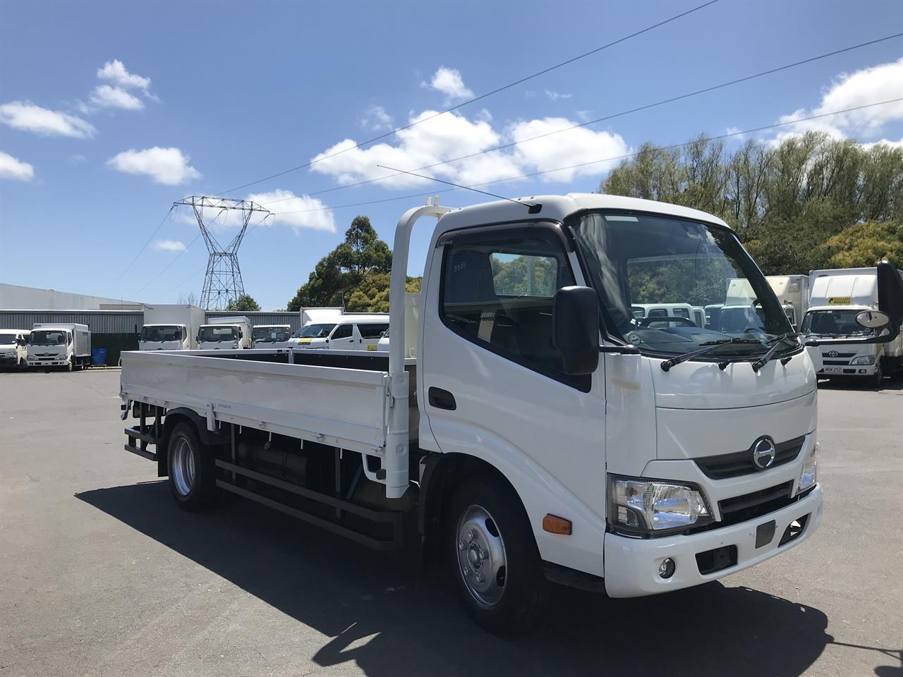 2019 Hino Dutro