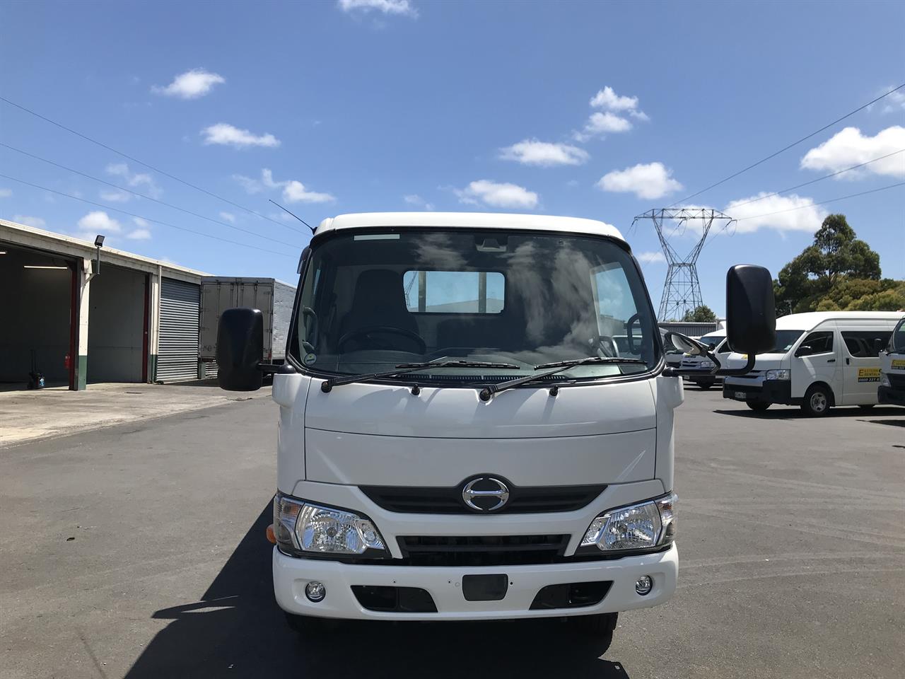 2019 Hino Dutro