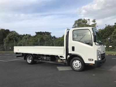 2015 Isuzu Elf