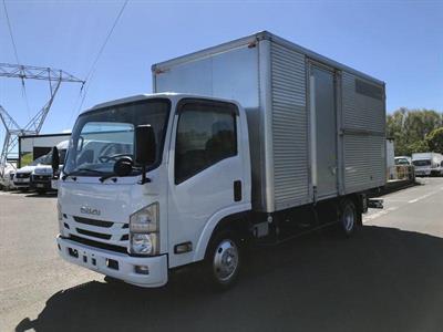 2019 Isuzu Elf