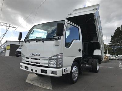 2014 Isuzu Elf