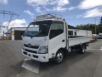 2017 Hino Dutro