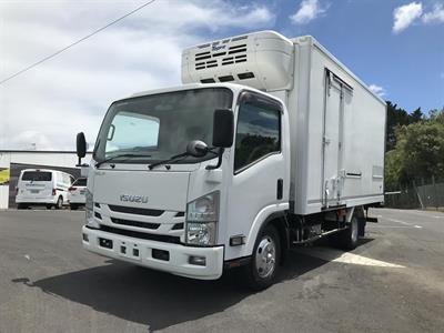 2019 Isuzu Elf