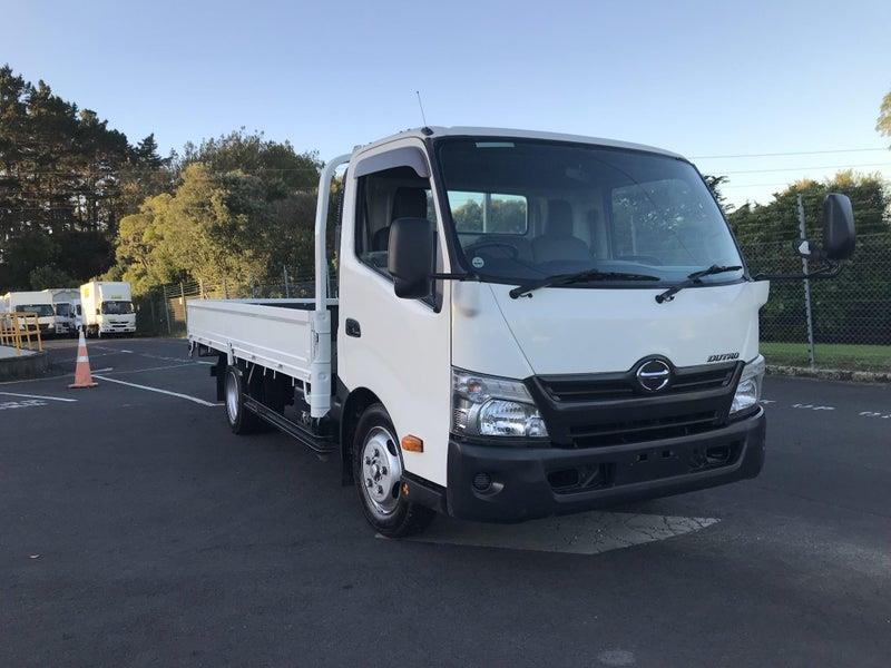 2017 Hino Dutro