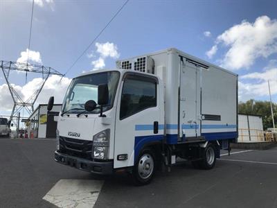 2018 Isuzu Elf